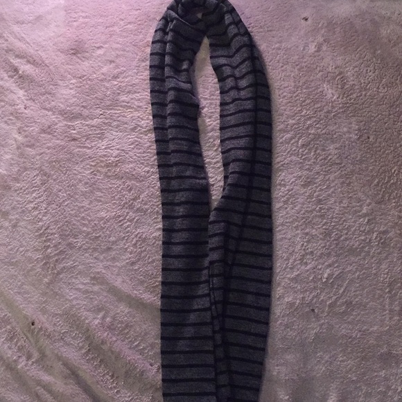 100% merino wool scarf - Picture 3 of 4